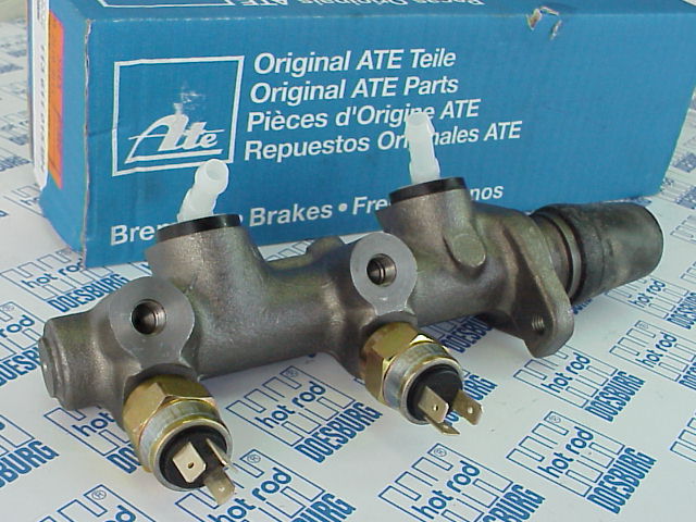 Hoofdremcilinder Motor Zwart - Voor Shadow 400 600, Magna 250, Steed 400